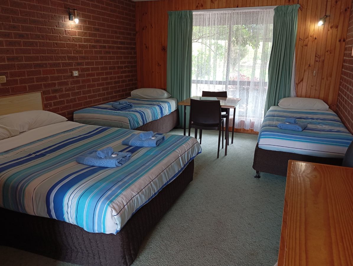 Orbost Motel Family Room for 4 Adults